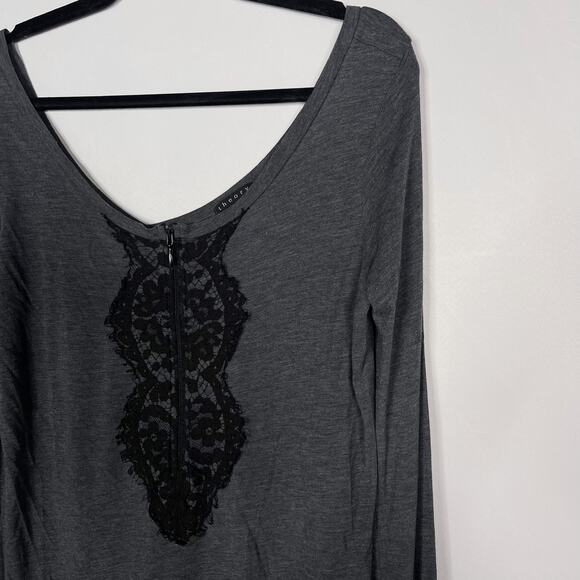 Theory Womens M Gray Black Lace Applique VNeck Long Sleeve Top Pima Cotton Modal - Picture 3 of 9